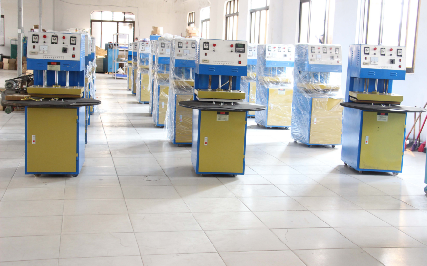 吸塑封口機實圖